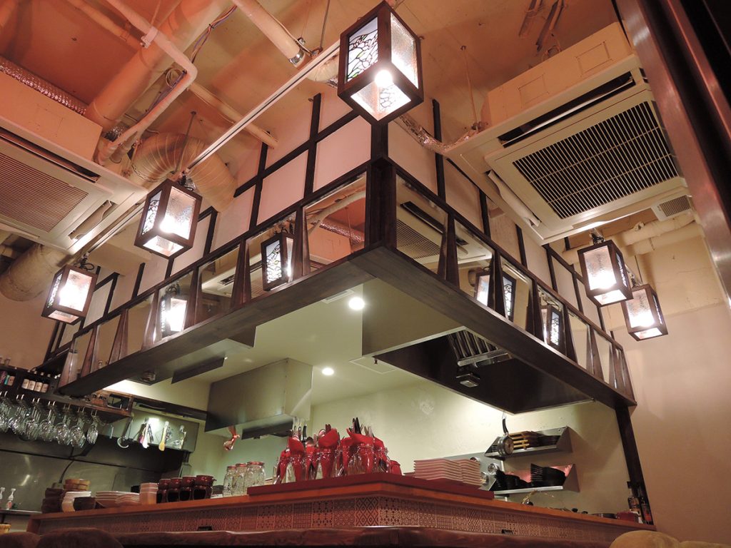 鉄板Bistro すいれん様